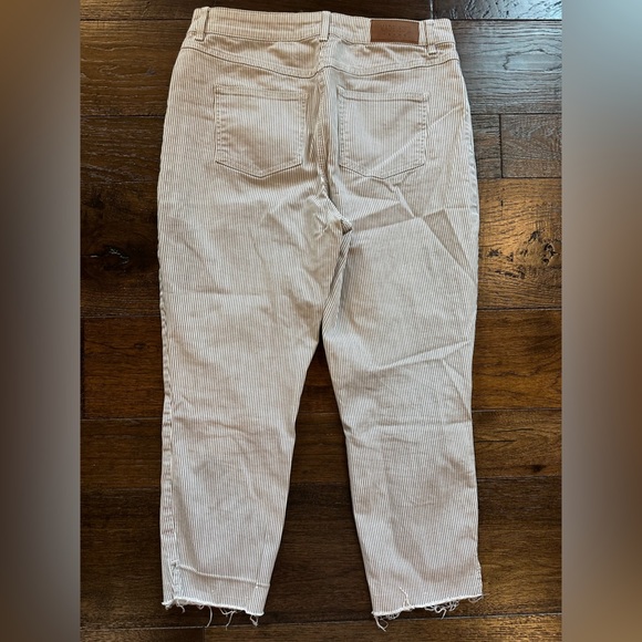 Madeline Cream and Black Striped Pants- size 10 - Picture 6 of 7